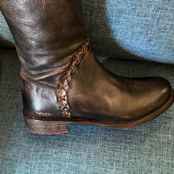 Bedstu Women’s Tall Leather Boots with Laces in Back.  Size 8.  Never worn. - Picture 8 of 9